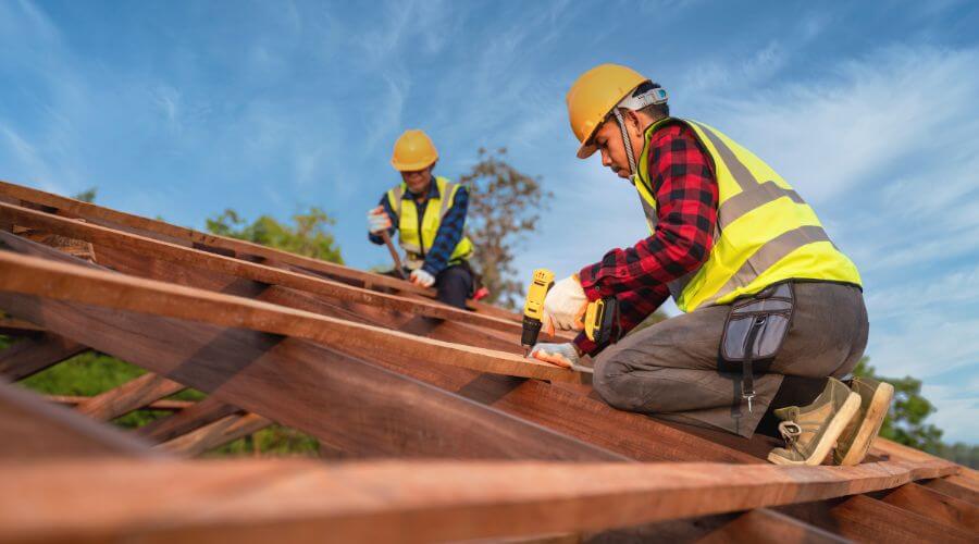 Professional gutter cleaning in Webb, AL